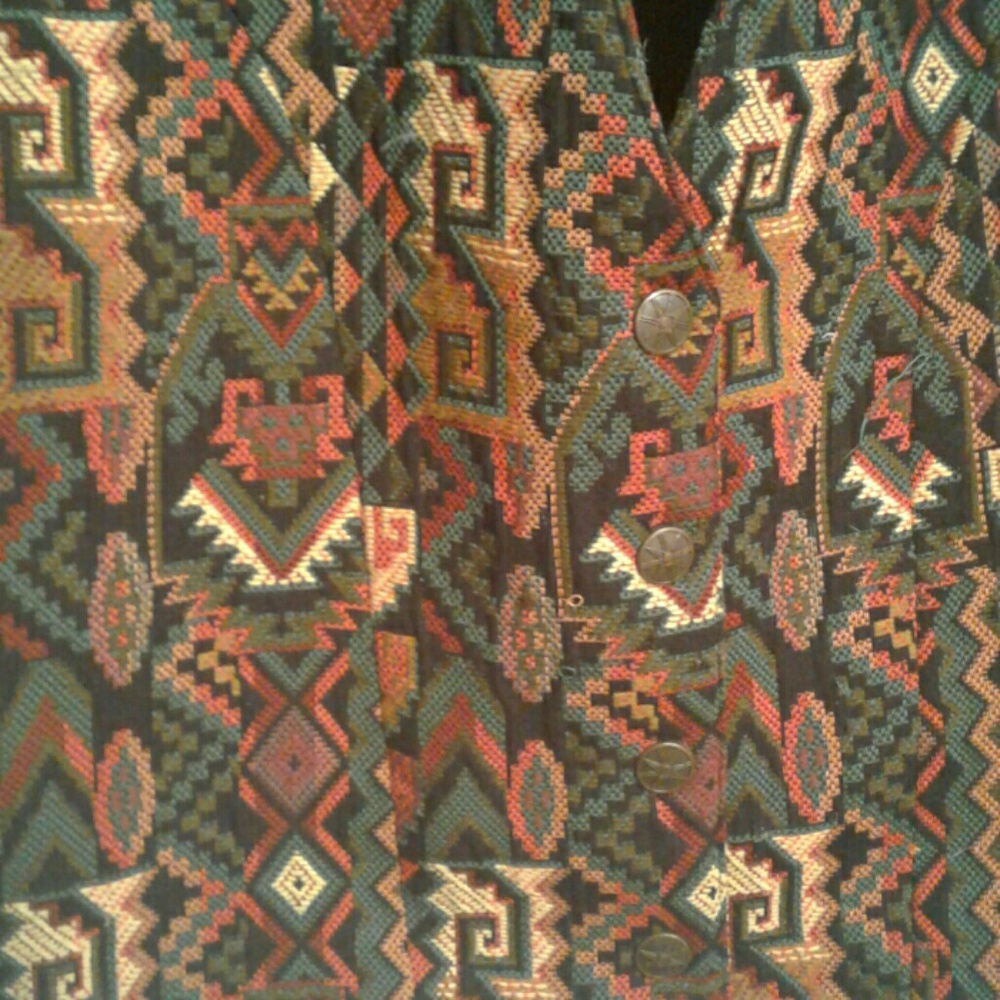 Vest - Picture 4 of 4